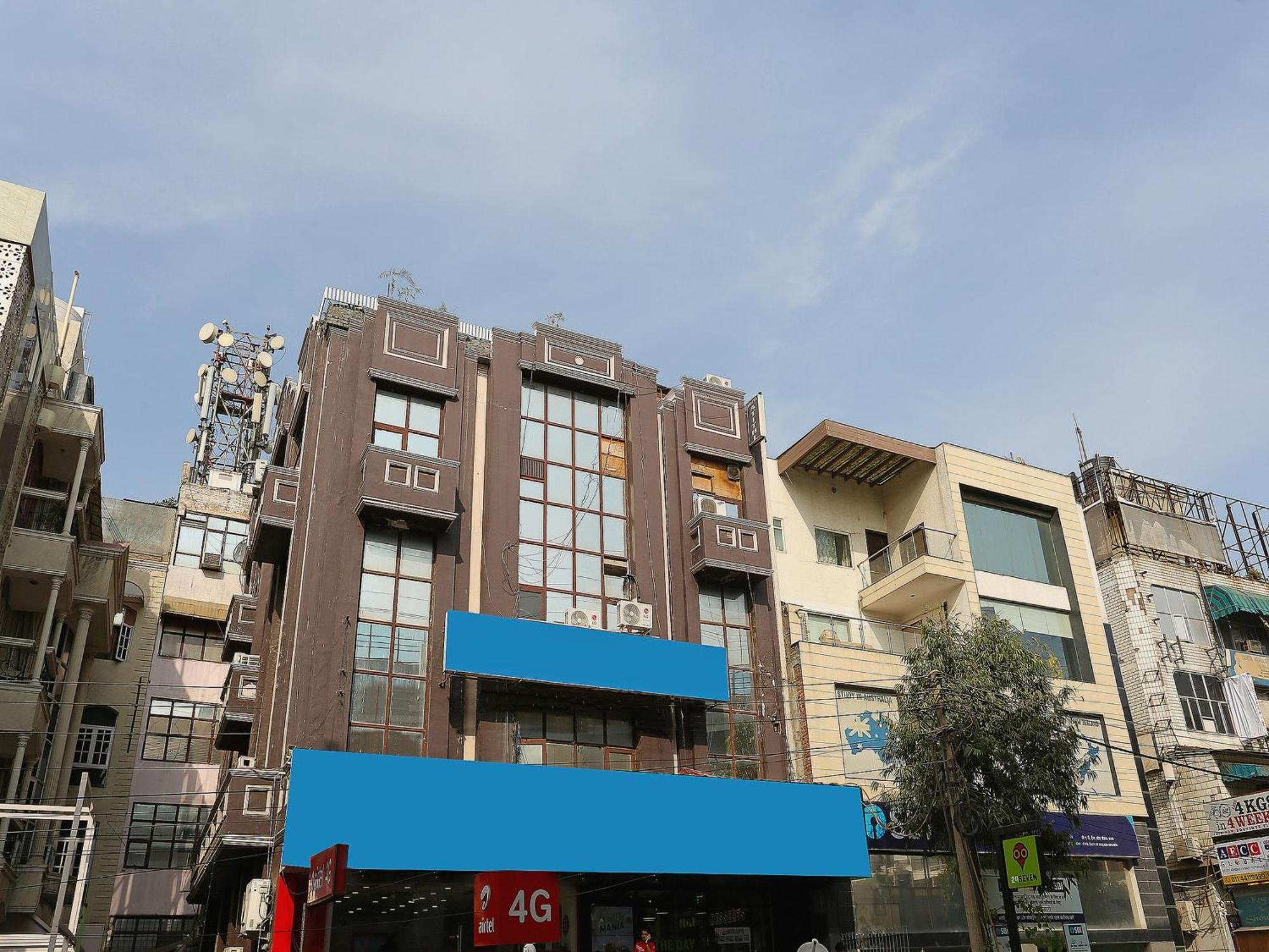 Oyo Flagship Hotel F Five Nova Deli Exterior foto