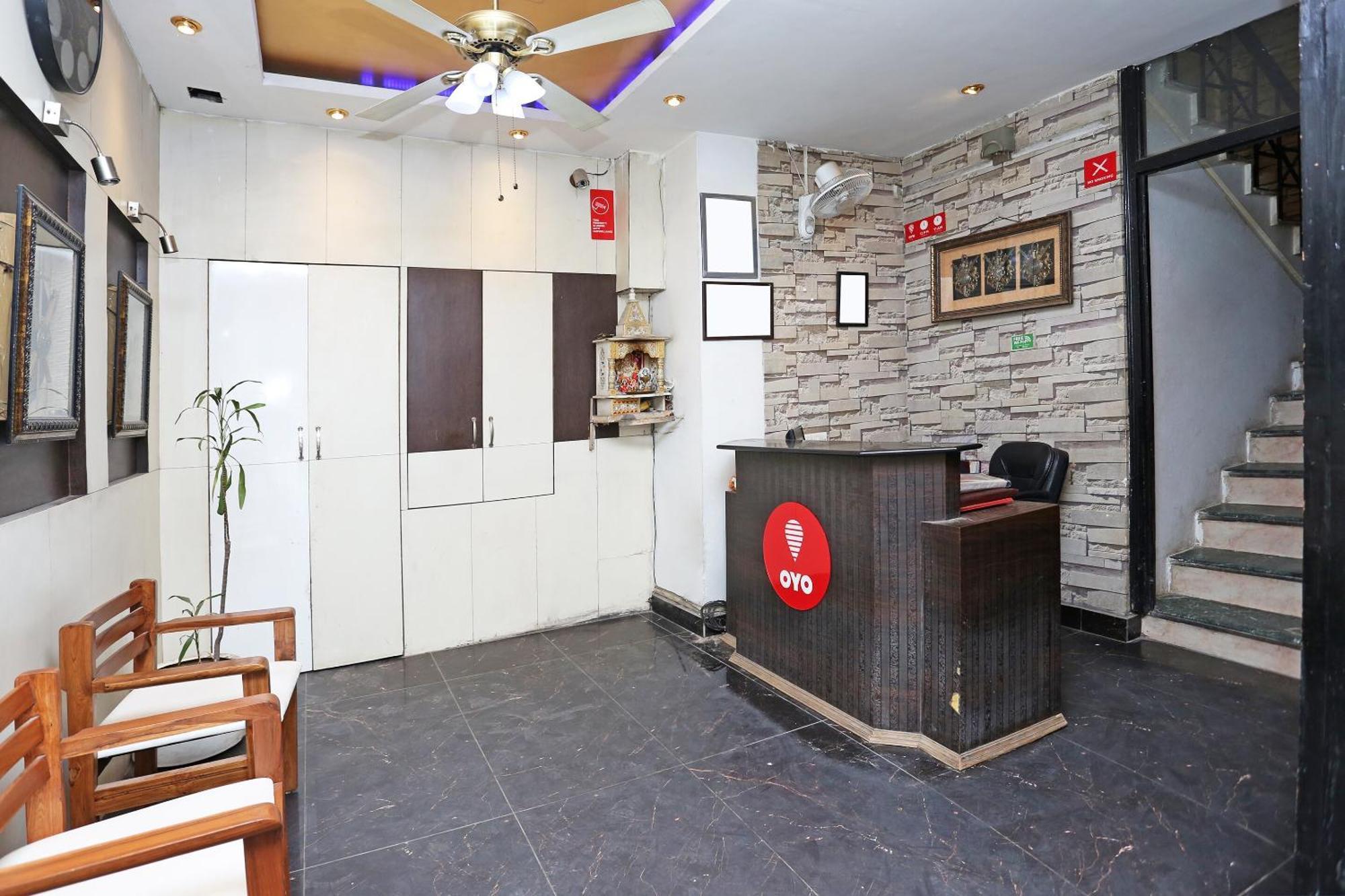 Oyo Flagship Hotel F Five Nova Deli Exterior foto